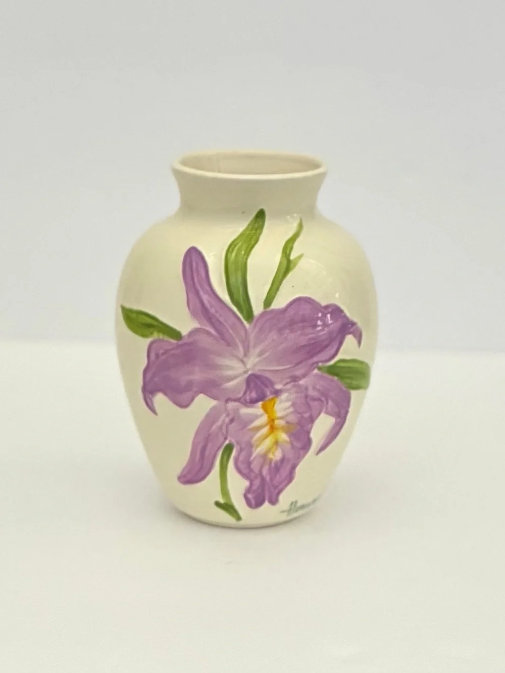Vintage Hand-Painted Ceramic Vase Purple & Yellow Iris Aloha Designs Hawaii 6”